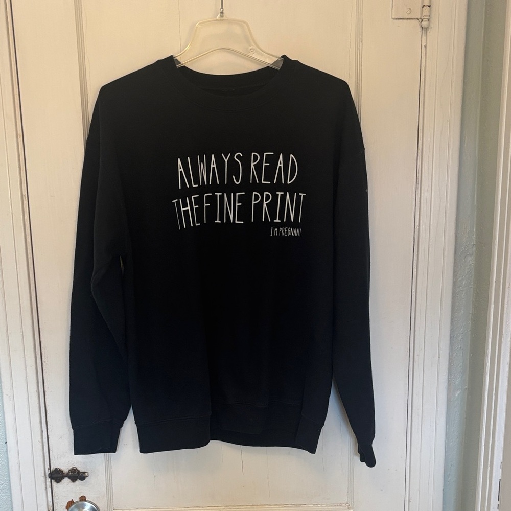 Black Graphic Women’s sweatshirt